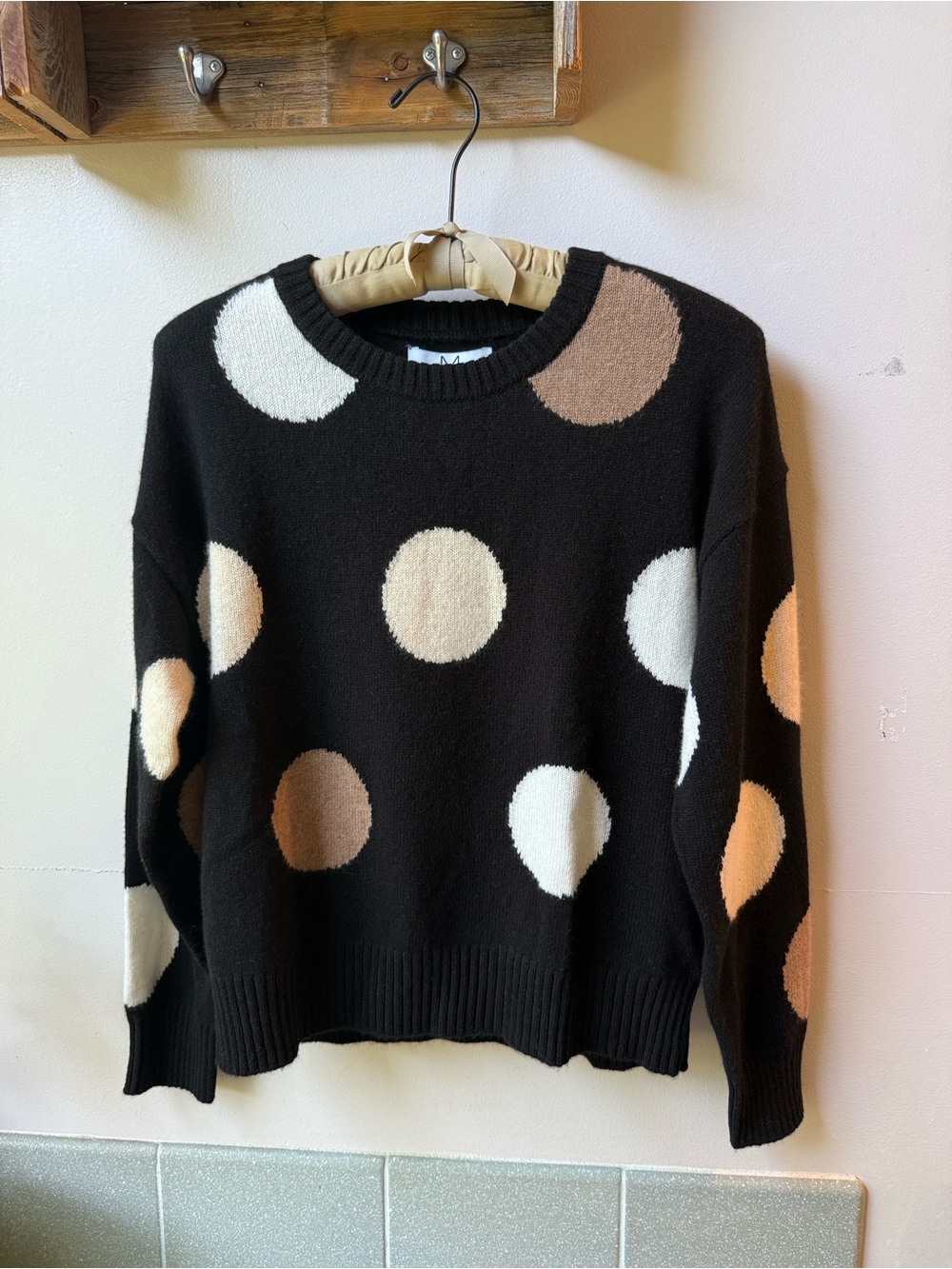 Magaschoni NWT 100% Cashmere Polka Dot Sweater Womens M Black Cream Camel